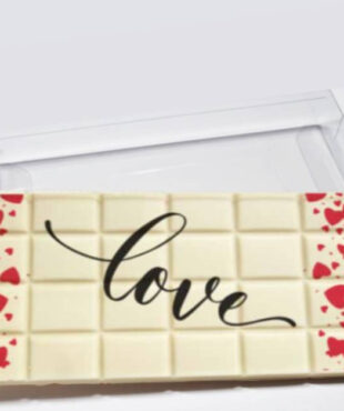 טבלת שוקולד LOVE